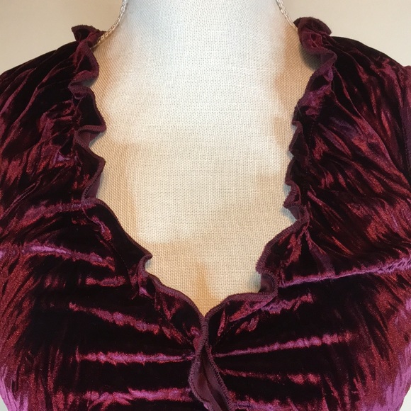 Vest/Shell - Picture 3 of 5